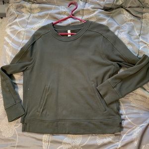 Lululemon pullover